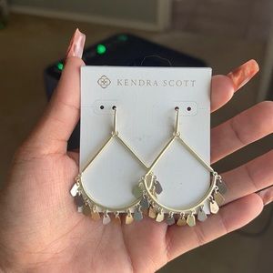 NWT Kendra Scott Sydney Open Frames in mixed metal
